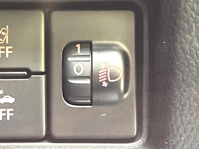 スイフト XG 衝突軽減 ナビ レーダークルーズコントロール ETC バックカメラ Bluetooth 車線逸脱 クリアランスソナー シートヒーター オートライト スマートキー 電動格納ドアミラー(38枚目)