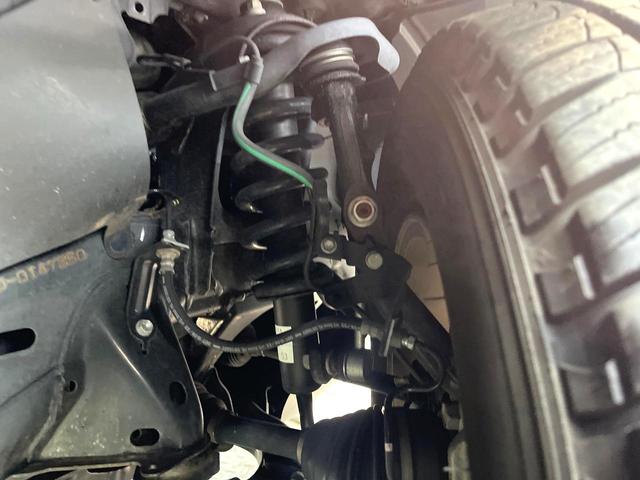 ランドクルーザープラド TX Lパッケージ 禁煙車 4WD 7人乗り サンルーフ 8インチディスプレイオーディオ 全周囲カメラ 衝突被害軽減システム レーダークルーズ レザーシート 前席シートエアコン ドラレコ LEDヘッド ETC2.0(21枚目)