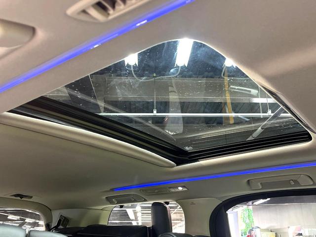 アルファード 2.5S Cパッケージ 禁煙車 ツインムーンルーフ 後席モニター バックカメラ セーフティセンス 100V電源 レーダークルーズ シートベントレーション ドラレコ コーナーセンサー スマートキー LEDヘッド ETC(3枚目)