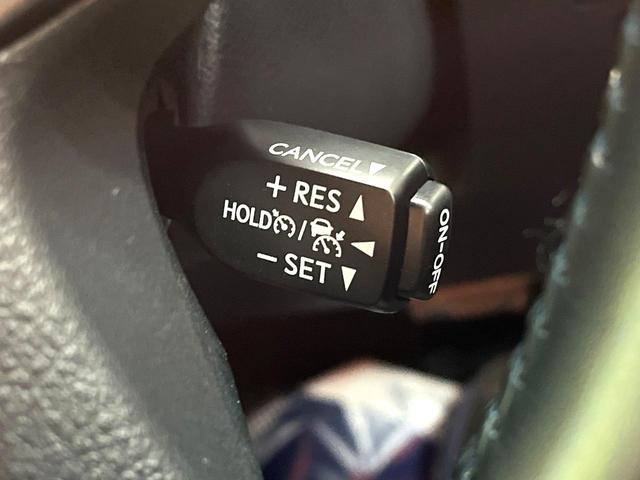 アルファード 2.5S Cパッケージ 禁煙車 ツインムーンルーフ 後席モニター バックカメラ セーフティセンス 100V電源 レーダークルーズ シートベントレーション ドラレコ コーナーセンサー スマートキー LEDヘッド ETC(7枚目)