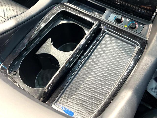 アルファード 2.5S Cパッケージ 禁煙車 ツインムーンルーフ 後席モニター バックカメラ セーフティセンス 100V電源 レーダークルーズ シートベントレーション ドラレコ コーナーセンサー スマートキー LEDヘッド ETC(62枚目)