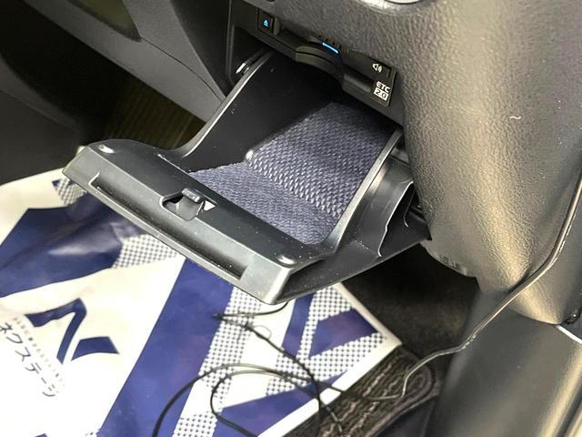 アルファード 2.5S Cパッケージ 禁煙車 ツインムーンルーフ 後席モニター バックカメラ セーフティセンス 100V電源 レーダークルーズ シートベントレーション ドラレコ コーナーセンサー スマートキー LEDヘッド ETC(70枚目)