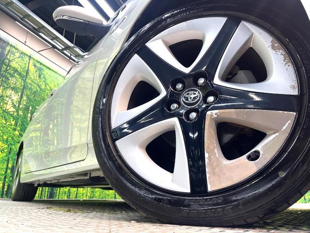 プリウス Ａツーリングセレクション　純正ナビ　バックカメラ　セーフティセンス　レーダークルーズ　禁煙車　ドラレコ　コーナーセンサー　スマートキー　ＬＥＤヘッド　ＥＴＣ　オートハイビーム　ブラインドスポットモニター　オートライト（13枚目）