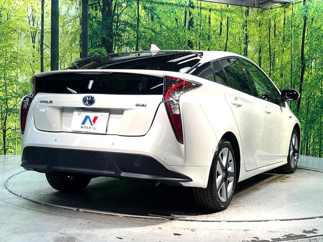 プリウス Ａツーリングセレクション　純正ナビ　バックカメラ　セーフティセンス　レーダークルーズ　禁煙車　ドラレコ　コーナーセンサー　スマートキー　ＬＥＤヘッド　ＥＴＣ　オートハイビーム　ブラインドスポットモニター　オートライト（17枚目）