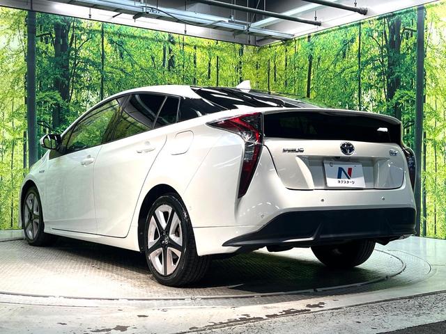 プリウス Ａツーリングセレクション　純正ナビ　バックカメラ　セーフティセンス　レーダークルーズ　禁煙車　ドラレコ　コーナーセンサー　スマートキー　ＬＥＤヘッド　ＥＴＣ　オートハイビーム　ブラインドスポットモニター　オートライト（30枚目）