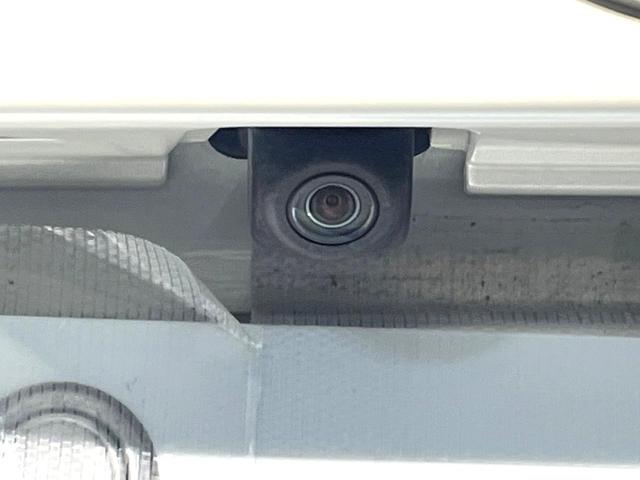 プリウス Ａツーリングセレクション　純正ナビ　バックカメラ　セーフティセンス　レーダークルーズ　禁煙車　ドラレコ　コーナーセンサー　スマートキー　ＬＥＤヘッド　ＥＴＣ　オートハイビーム　ブラインドスポットモニター　オートライト（33枚目）