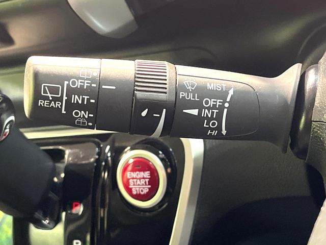 N-BOXカスタム G ターボSSブラックスタイルパッケージ ターボ 両側電動ドア 純正ナビ バックカメラ 衝突軽減 禁煙車 ハーフレザーシート スマートキー HIDヘッド LEDフォグ ETC クルコン オートライト オートエアコン 純正15インチアルミ(64枚目)