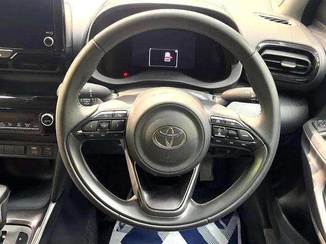 ヤリスクロス G 禁煙車 純正ナビ トヨタセーフティセンス レーダークルーズ ドラレコ バックカメラ ETC コーナーセンサー スマートキー オートハイビーム 車線逸脱警報 オートライト オートエアコン(11枚目)