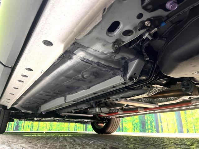 カローラクロス ハイブリッド　Ｚ　禁煙車　サンルーフ　純正１０インチナビ　衝突軽減システム　全周囲カメラ　レーダークルーズ　ハーフレザーシート　パワーシート　シートヒーター　パワーバックドア　フルセグ　ＥＴＣ　Ｂｌｕｅｔｏｏｔｈ再生（22枚目）