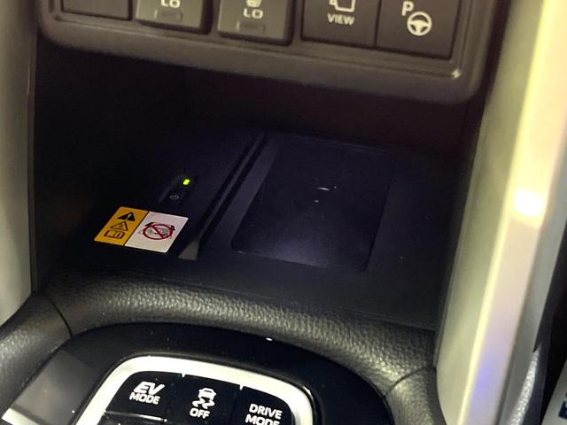 カローラクロス ハイブリッド　Ｚ　禁煙車　サンルーフ　純正１０インチナビ　衝突軽減システム　全周囲カメラ　レーダークルーズ　ハーフレザーシート　パワーシート　シートヒーター　パワーバックドア　フルセグ　ＥＴＣ　Ｂｌｕｅｔｏｏｔｈ再生（58枚目）