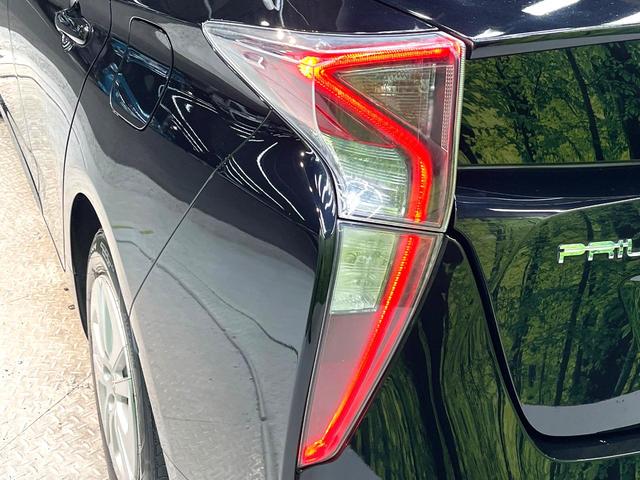 プリウス S 禁煙車 衝突軽減システム 純正ナビ レーダークルーズ フルセグ バックカメラ ETC Bluetooth DVD再生 LEDヘッド LEDフォグ レーンアシスト クリアランスソナー オートハイビーム(40枚目)