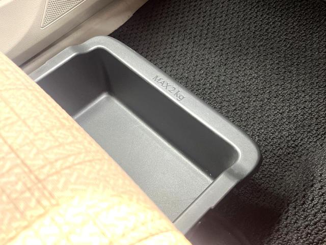 デイズ Ｘ　禁煙車　ナビ　エマージェンシーブレーキ　バックカメラ　ＥＴＣ　Ｂｌｕｅｔｏｏｔｈ　オートエアコン　純正１４インチアルミ　スマートキー　ＣＤ　ＤＶＤ再生　オートライト　盗難防止装置　プライバシーガラス（63枚目）