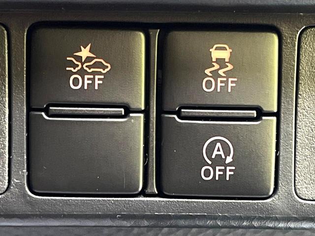 ルーミー カスタムＧ－Ｔ　ターボ　両側電動ドア　純正ＳＤナビ　全周囲カメラ　衝突被害軽減システム　レーダークルーズ　禁煙車　コーナーセンサー　スマートキー　ＬＥＤヘッド　ビルトインＥＴＣ　オートハイビーム　車線逸脱警報（6枚目）