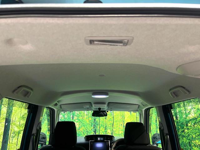 ルーミー カスタムＧ－Ｔ　ターボ　両側電動ドア　純正ＳＤナビ　全周囲カメラ　衝突被害軽減システム　レーダークルーズ　禁煙車　コーナーセンサー　スマートキー　ＬＥＤヘッド　ビルトインＥＴＣ　オートハイビーム　車線逸脱警報（59枚目）