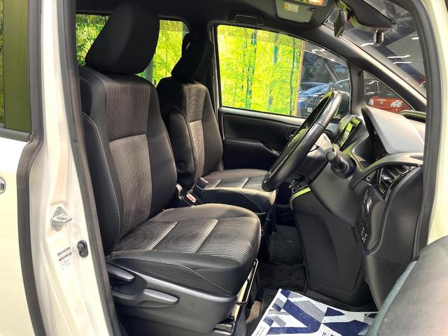 ヴォクシー ZS 煌II 禁煙車 両側電動ドア ナビ バックカメラ トヨタセーフティセンス ドラレコ ETC コーナーセンサー スマートキー LEDヘッド クルコン オートハイビーム 車線逸脱警報 オートライト(8枚目)