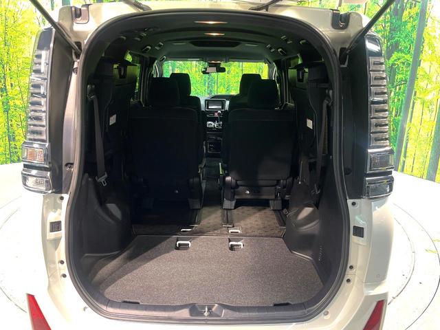ヴォクシー ZS 煌II 禁煙車 両側電動ドア ナビ バックカメラ トヨタセーフティセンス ドラレコ ETC コーナーセンサー スマートキー LEDヘッド クルコン オートハイビーム 車線逸脱警報 オートライト(11枚目)