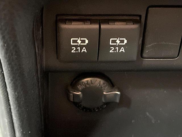 ヴォクシー ZS 煌II 禁煙車 両側電動ドア ナビ バックカメラ トヨタセーフティセンス ドラレコ ETC コーナーセンサー スマートキー LEDヘッド クルコン オートハイビーム 車線逸脱警報 オートライト(61枚目)
