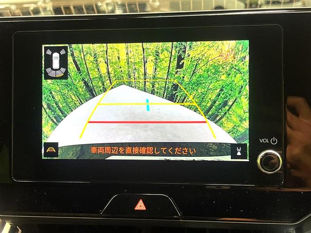 ハリアーハイブリッド Ｇ　禁煙車　純正８型ディスプレイオーディオ　衝突軽減装置　レーダークルーズ　パワーバックドア　パワーシート　バックカメラ　ＥＴＣ　ドラレコ　Ｂｌｕｅｔｏｏｔｈ　ハーフレザーシート　クリアランスソナー（4枚目）