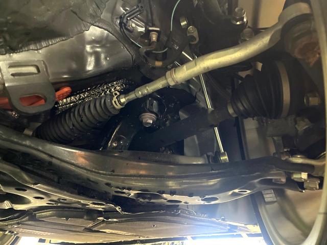 カローラスポーツ ハイブリッドＧ　Ｚ　禁煙車　モデリスタエアロ　衝突軽減システム　ナビ機能付ディスプレイオーディオ　レーダークルーズ　バックカメラ　フルセグ　ＥＴＣ　Ｂｌｕｅｔｏｏｔｈ再生　ブラインドスポットモニター　シートヒーター（20枚目）