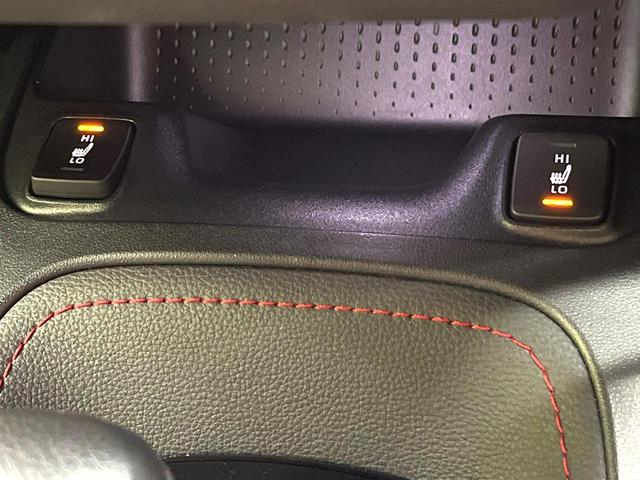 カローラスポーツ ハイブリッドＧ　Ｚ　禁煙車　モデリスタエアロ　衝突軽減システム　ナビ機能付ディスプレイオーディオ　レーダークルーズ　バックカメラ　フルセグ　ＥＴＣ　Ｂｌｕｅｔｏｏｔｈ再生　ブラインドスポットモニター　シートヒーター（26枚目）