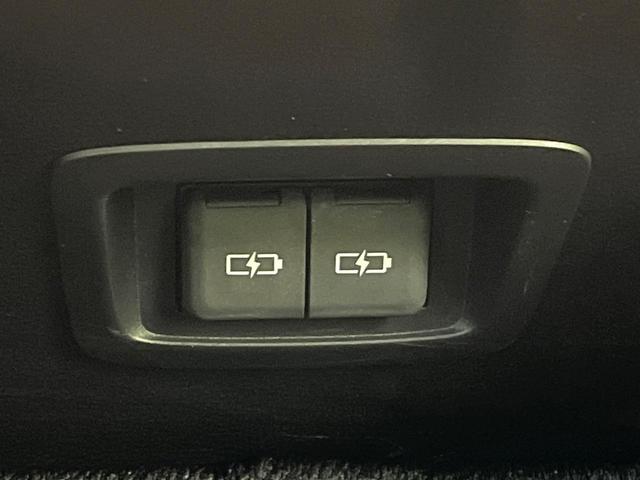 カローラスポーツ ハイブリッドＧ　Ｚ　禁煙車　モデリスタエアロ　衝突軽減システム　ナビ機能付ディスプレイオーディオ　レーダークルーズ　バックカメラ　フルセグ　ＥＴＣ　Ｂｌｕｅｔｏｏｔｈ再生　ブラインドスポットモニター　シートヒーター（29枚目）