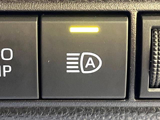 カローラスポーツ ハイブリッドＧ　Ｚ　禁煙車　モデリスタエアロ　衝突軽減システム　ナビ機能付ディスプレイオーディオ　レーダークルーズ　バックカメラ　フルセグ　ＥＴＣ　Ｂｌｕｅｔｏｏｔｈ再生　ブラインドスポットモニター　シートヒーター（32枚目）