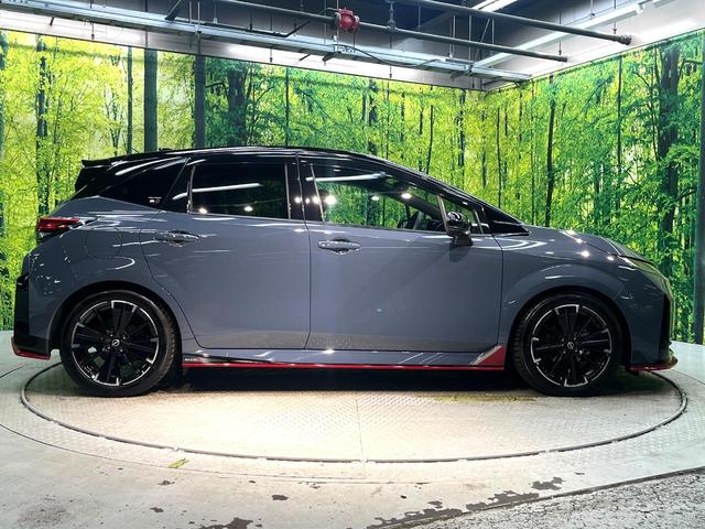 オーラ ニスモ　チューンドｅ－パワー４ＷＤ　禁煙車　４ＷＤ　メーカー９インチナビ　全周囲カメラ　衝突軽減装置　プロパイロット　パワーシート　ドライブレコーダー　コーナーセンサー　ＬＥＤヘッド　ＥＴＣ２．０　オートライト　オートエアコン（30枚目）