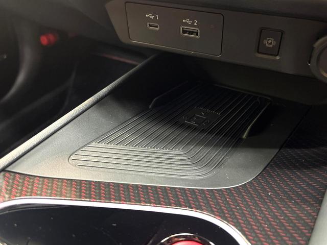 オーラ ニスモ　チューンドｅ－パワー４ＷＤ　禁煙車　４ＷＤ　メーカー９インチナビ　全周囲カメラ　衝突軽減装置　プロパイロット　パワーシート　ドライブレコーダー　コーナーセンサー　ＬＥＤヘッド　ＥＴＣ２．０　オートライト　オートエアコン（66枚目）