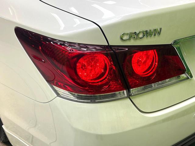 クラウン アスリートS 8インチナビ バックカメラ ドラレコ コーナーセンサー HIDヘッド ビルトインETC クルコン オートライト デュアルエアコン 純正17インチアルミ Bluetooth CD DVD再生 フルセグ(47枚目)