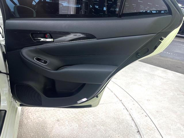 クラウン アスリートS 8インチナビ バックカメラ ドラレコ コーナーセンサー HIDヘッド ビルトインETC クルコン オートライト デュアルエアコン 純正17インチアルミ Bluetooth CD DVD再生 フルセグ(60枚目)