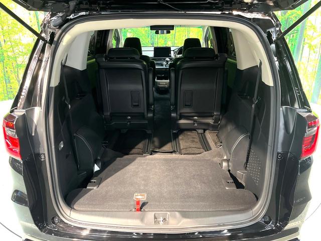 オデッセイ アブソルート 禁煙車 両側電動スライドドア フリップダウンモニター 純正10インチナビ 全周囲カメラ アダプティブクルーズ フルセグ ETC Bluetooth再生 パワーシート ハーフレザーシート オットマン(11枚目)