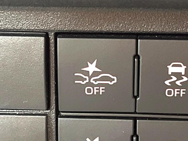 ハイゼットトラック スタンダード 禁煙車 MT車 スマートアシスト コーナーセンサー アイドリングストップ オートマチックハイビーム オートライト 盗難防止システム 誤発進抑制機能 横滑り防止装置 車線逸脱警報(3枚目)
