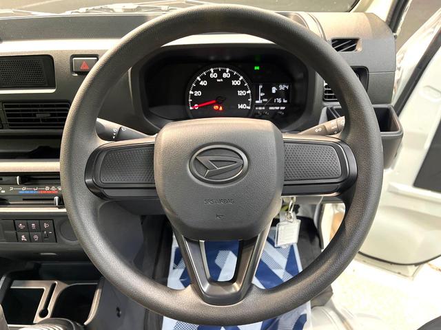 ハイゼットトラック スタンダード 禁煙車 MT車 スマートアシスト コーナーセンサー アイドリングストップ オートマチックハイビーム オートライト 盗難防止システム 誤発進抑制機能 横滑り防止装置 車線逸脱警報(10枚目)