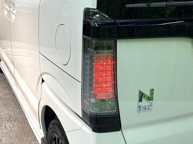 N-BOXカスタム 2トーンカラースタイル G・Lパッケージ 衝突軽減装置 純正ナビ 両側電動スライドドア ETC バックカメラ Bluetooth HIDヘッドライト フォグライト スマートキー オートライト オートエアコン 地デジ プライバシーガラス(31枚目)