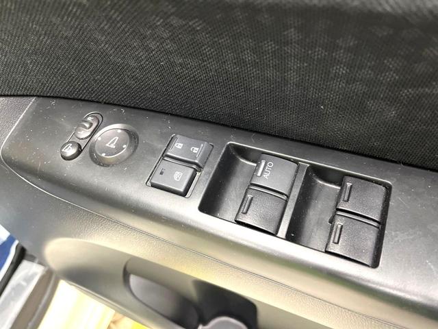 N-BOXカスタム 2トーンカラースタイル G・Lパッケージ 衝突軽減装置 純正ナビ 両側電動スライドドア ETC バックカメラ Bluetooth HIDヘッドライト フォグライト スマートキー オートライト オートエアコン 地デジ プライバシーガラス(37枚目)