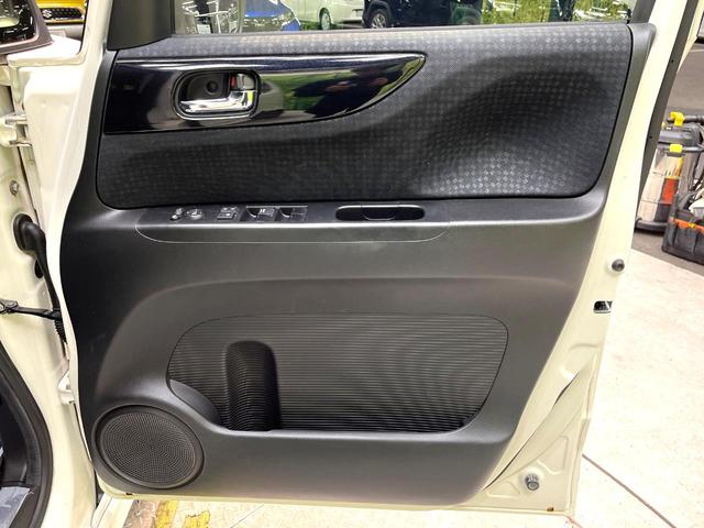 N-BOXカスタム 2トーンカラースタイル G・Lパッケージ 衝突軽減装置 純正ナビ 両側電動スライドドア ETC バックカメラ Bluetooth HIDヘッドライト フォグライト スマートキー オートライト オートエアコン 地デジ プライバシーガラス(38枚目)