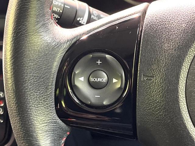 N-BOXカスタム 2トーンカラースタイル G・Lパッケージ 衝突軽減装置 純正ナビ 両側電動スライドドア ETC バックカメラ Bluetooth HIDヘッドライト フォグライト スマートキー オートライト オートエアコン 地デジ プライバシーガラス(49枚目)