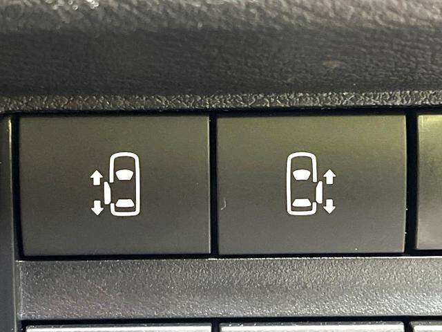 デリカミニ Ｔ　プレミアム　禁煙車　衝突軽減装置　９型ＳＤナビ　全周囲カメラ　両側電動スライドドア　マイパイロット　シートヒーター　デジタルインナーミラー　ＥＴＣ　ドラレコ　ステアリングヒーター　ハーフレザーシート（3枚目）