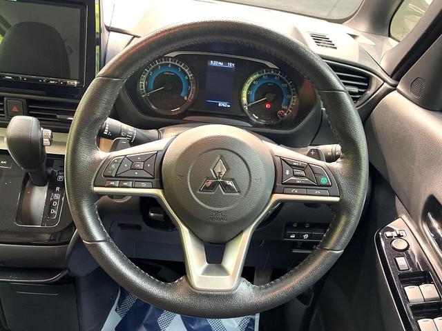 デリカミニ Ｔ　プレミアム　禁煙車　衝突軽減装置　９型ＳＤナビ　全周囲カメラ　両側電動スライドドア　マイパイロット　シートヒーター　デジタルインナーミラー　ＥＴＣ　ドラレコ　ステアリングヒーター　ハーフレザーシート（11枚目）