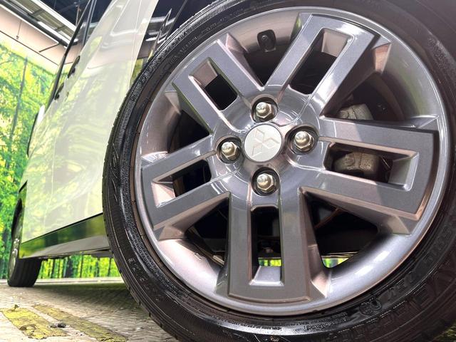 デリカミニ Ｔ　プレミアム　禁煙車　衝突軽減装置　９型ＳＤナビ　全周囲カメラ　両側電動スライドドア　マイパイロット　シートヒーター　デジタルインナーミラー　ＥＴＣ　ドラレコ　ステアリングヒーター　ハーフレザーシート（13枚目）