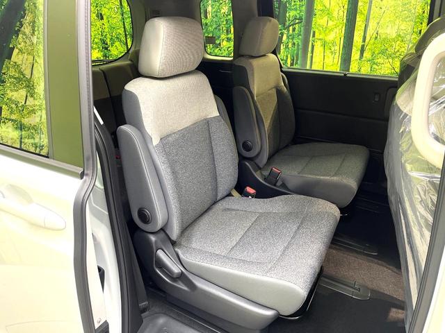 フリード エアー 登録済未使用車 両側電動ドア バックカメラ ホンダセンシング レーダークルーズ コーナーセンサー 純正8型ディスプレイオーディオ スマートキー LEDヘッド オートハイビーム オートエアコン(9枚目)