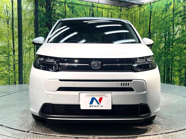 フリード エアー 登録済未使用車 両側電動ドア バックカメラ ホンダセンシング レーダークルーズ コーナーセンサー 純正8型ディスプレイオーディオ スマートキー LEDヘッド オートハイビーム オートエアコン(15枚目)