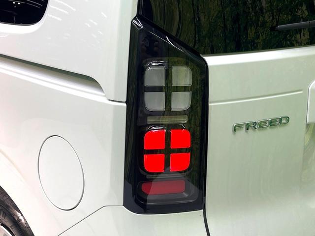 フリード エアー 登録済未使用車 両側電動ドア バックカメラ ホンダセンシング レーダークルーズ コーナーセンサー 純正8型ディスプレイオーディオ スマートキー LEDヘッド オートハイビーム オートエアコン(27枚目)