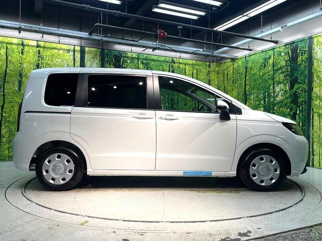 フリード エアー 登録済未使用車 両側電動ドア バックカメラ ホンダセンシング レーダークルーズ コーナーセンサー 純正8型ディスプレイオーディオ スマートキー LEDヘッド オートハイビーム オートエアコン(33枚目)