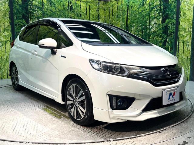 フィットハイブリッド Sパッケージ エアロ 純正8型ナビ バックカメラ 衝突被害軽減システム 禁煙車 ドラレコ スマートキー LEDヘッド ETC クルコン オートライト オートエアコン 純正16インチアルミ Bluetooth CD(16枚目)