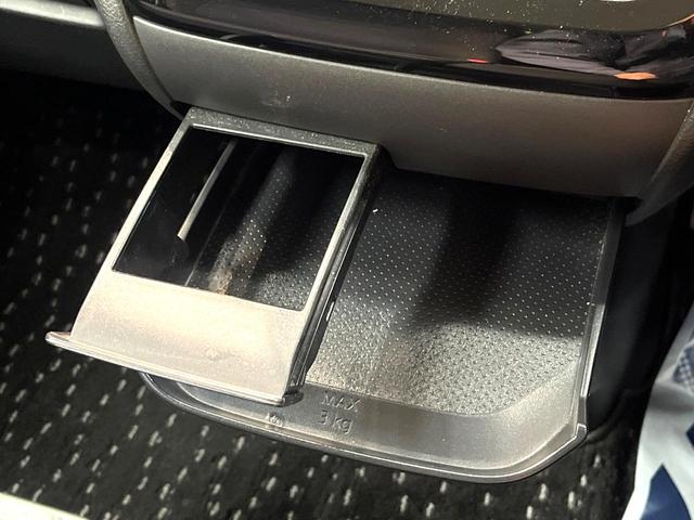 ルークス ハイウェイスター　Ｘ　禁煙車　衝突軽減装置　両側電動スライドドア　純正９インチナビ　全周囲モニター　ＥＴＣ　ＬＥＤヘッドライト　純正１４インチアルミホイール　オートエアコン　フルセグ　Ｂｌｕｅｔｏｏｔｈ再生（56枚目）