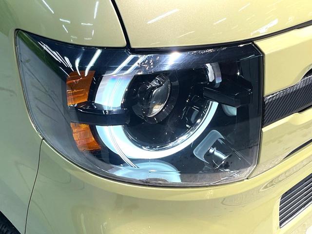 【ＬＥＤヘッドライト】悪天候や夜間走行時も良好な視界を確保し安心して運転できる高輝度ＬＥＤヘッドライトを装備！点灯速度が早く、消費電力も抑えられています。