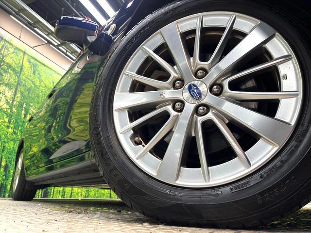 【純正１６インチアルミホイール】外観にマッチした純正アルミホイールを装着しております。各種社外アルミホイールや、スタッドレスタイヤも取扱いしております。是非ご相談ください♪