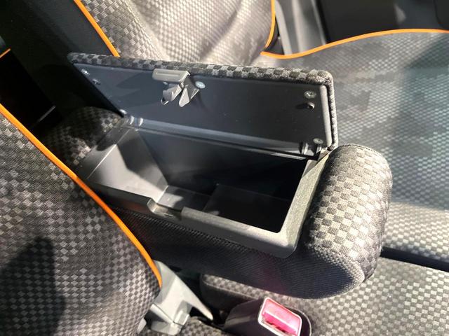 ハスラー Ｇ　禁煙車　衝突軽減システム　ナビ　バックカメラ　フルセグ　シートヒーター　ＨＩＤヘッドライト　スマートキー　アイドリングストップ　プライバシーガラス　盗難防止装置（63枚目）