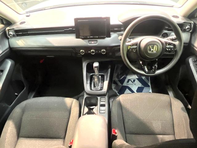 ヴェゼル e:HEV X 禁煙車 ホンダセンシング 8型SDナビ バックカメラ ETC レーダークルーズコントロール フルセグ パーキングセンサーシステム 純正16インチアルミ LEDヘッド LEDフォグ オートエアコン(2枚目)